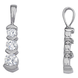 14K White Gold 1 ct tw Three Stone Diamond Pendant