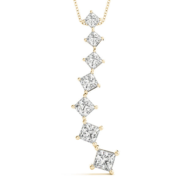 14K Yellow Gold 1 1/2 ct tw Fashion Diamond Pendant