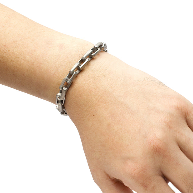 7.5mm Matte Finish Stainless Steel Faceted Interlock Link Chain Bracelet