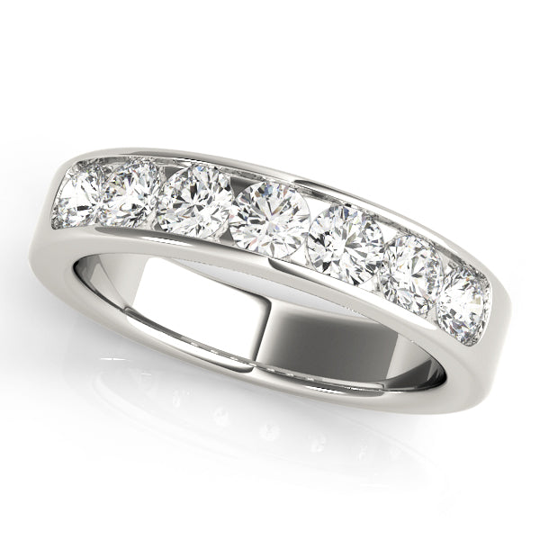 18K White Gold 1/8 ct tw Diamond Wedding Ring