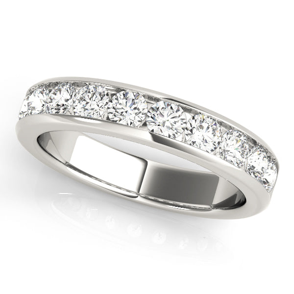 18K White Gold 1/5 ct tw Diamond Wedding Ring