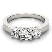 ENGAGEMENT RINGS 3 STONE ROUND